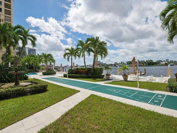 215 N Birch Rd 2B, Fort Lauderdale FL 33304