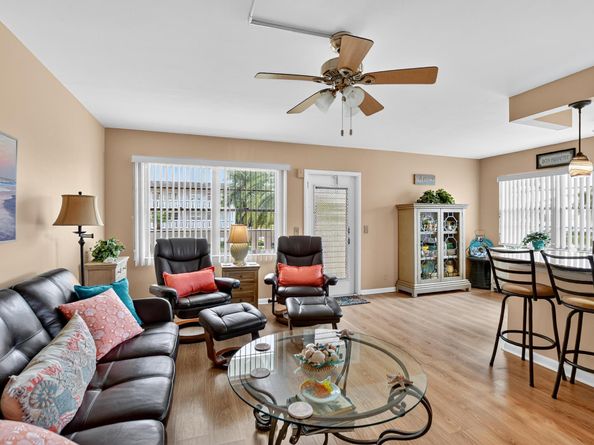 Undisclosed Address #RX-11134018, Boca Raton FL 33434