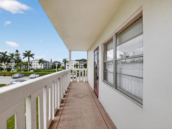 Undisclosed Address #RX-11134018, Boca Raton FL 33434