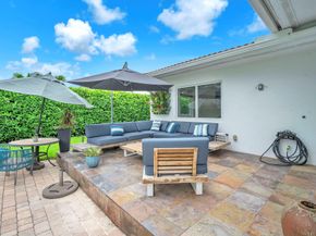2212 NE 32nd Ave, Fort Lauderdale FL 33305