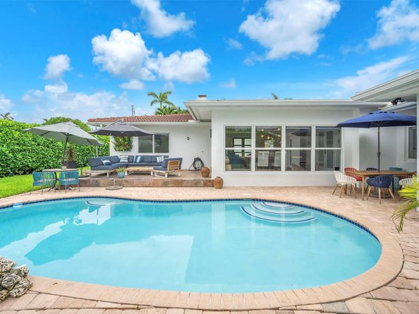 2212 NE 32nd Ave, Fort Lauderdale FL 33305
