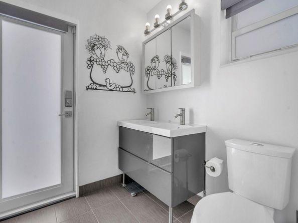 2212 NE 32nd Ave, Fort Lauderdale FL 33305