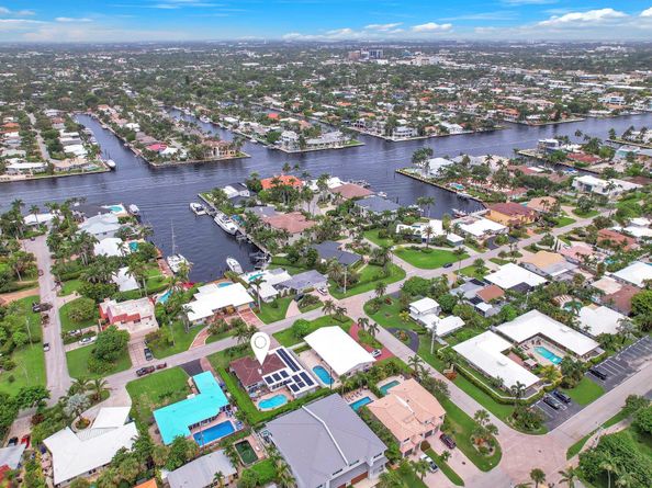 2212 NE 32nd Ave, Fort Lauderdale FL 33305
