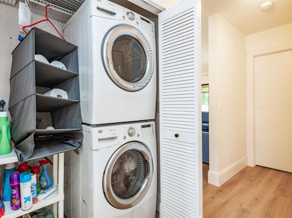 2484 NW 88th Ter, Coral Springs FL 33065