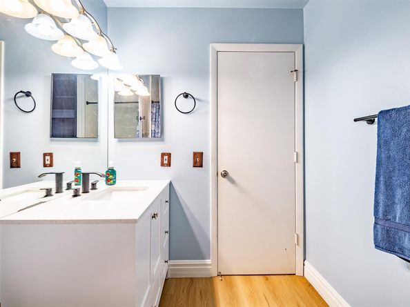 2484 NW 88th Ter, Coral Springs FL 33065