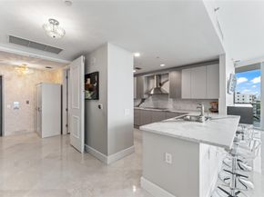 5959 Collins Ave 1201, Miami Beach FL 33140
