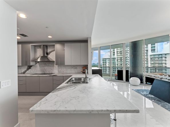 5959 Collins Ave 1201, Miami Beach FL 33140