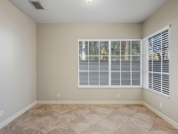 85 Stoney Dr, Palm Beach Gardens FL 33410