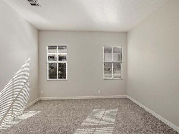 85 Stoney Dr, Palm Beach Gardens FL 33410