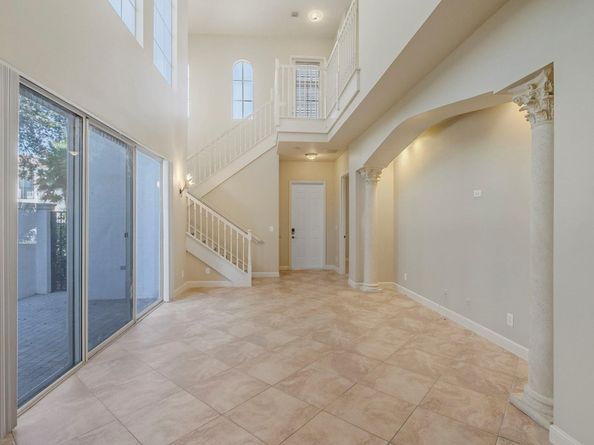 85 Stoney Dr, Palm Beach Gardens FL 33410