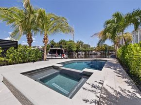 621 SW 5 Place, Fort Lauderdale FL 33315