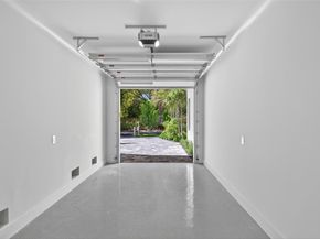 621 SW 5 Place, Fort Lauderdale FL 33315