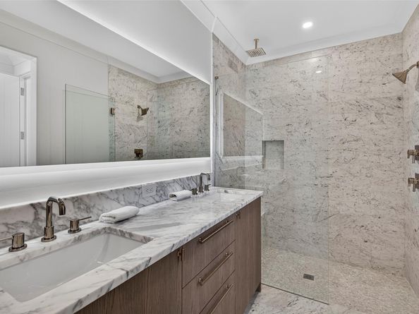 621 SW 5 Place, Fort Lauderdale FL 33315