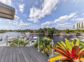 621 SW 5 Place, Fort Lauderdale FL 33315