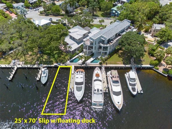 621 SW 5 Place, Fort Lauderdale FL 33315