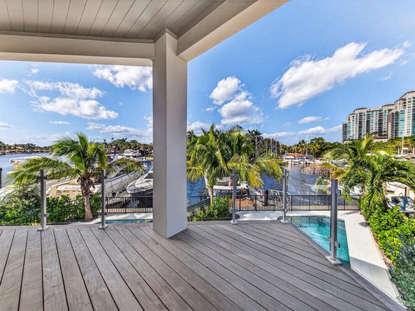 621 SW 5 Place, Fort Lauderdale FL 33315