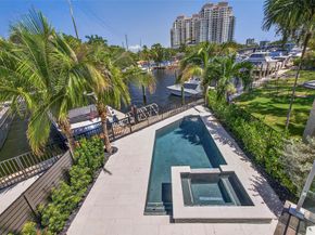 621 SW 5 Place, Fort Lauderdale FL 33315