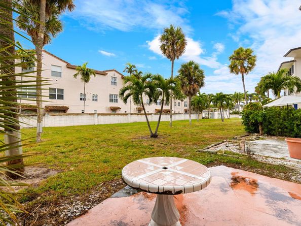 1967 S Ocean Blvd 104, Lauderdale By The Sea FL 33062