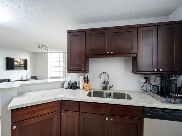 520 SE 5TH Av 1410, Fort Lauderdale FL 33301