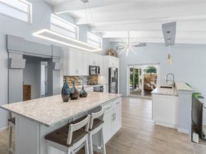 1540 SE 9th St, Deerfield Beach FL 33441