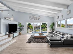 1540 SE 9th St, Deerfield Beach FL 33441