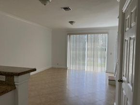 2560 Cordoba Bnd 2560, Weston FL 33327