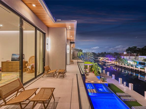 408 Coral Way, Fort Lauderdale FL 33301