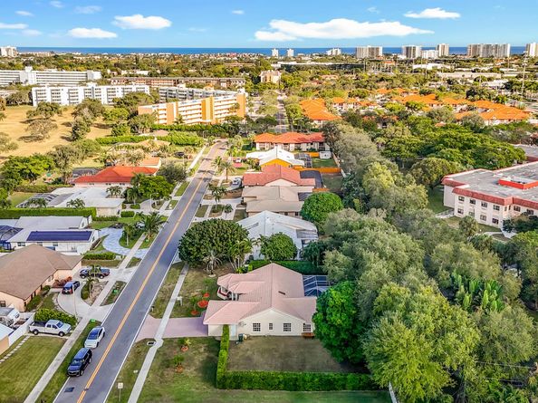 450 NW 53rd Street, Boca Raton FL 33487