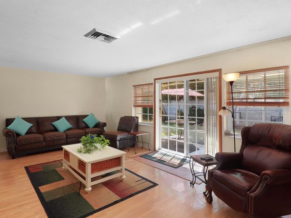 310 Wilma Circle, Riviera Beach FL 33404