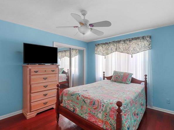 310 Wilma Circle, Riviera Beach FL 33404