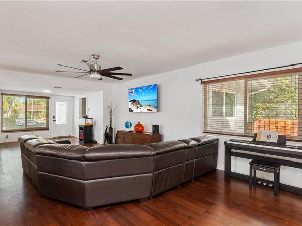 1230 Hollywood Blvd, Hollywood FL 33019