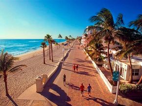 1230 Hollywood Blvd, Hollywood FL 33019