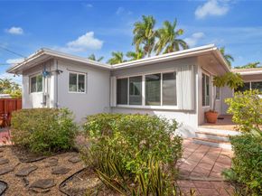 1230 Hollywood Blvd, Hollywood FL 33019