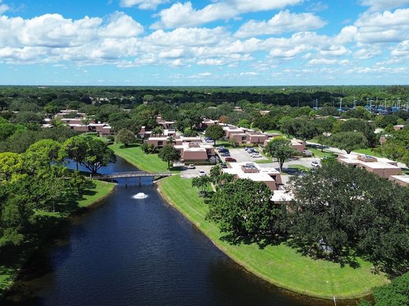 1313 13th Lane, Palm Beach Gardens FL 33418