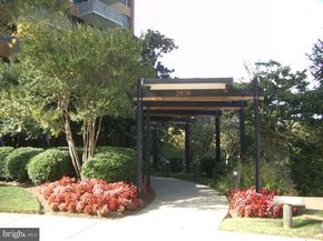 2030 N Adams Street 1008, Arlington VA 22201