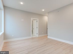 1933 N Leithgow Street, Philadelphia PA 19122