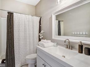 47808 Saulty Drive, Sterling VA 20165