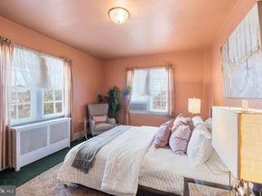 208 Farragut Street NW 207, Washington DC 20011