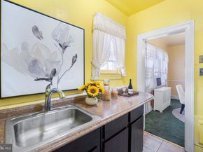 208 Farragut Street NW 207, Washington DC 20011