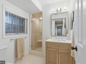 808 Oronoco Street, Alexandria VA 22314