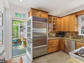 808 Oronoco Street, Alexandria VA 22314
