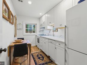808 Oronoco Street, Alexandria VA 22314