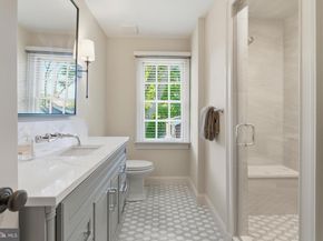 808 Oronoco Street, Alexandria VA 22314