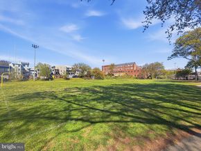 14 S Street NE 201, Washington DC 20002