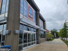 4600 Duke Street 1631, Alexandria VA 22304