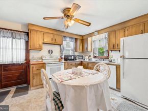 546 Arlington Avenue, Folsom PA 19033