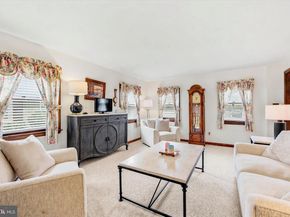 546 Arlington Avenue, Folsom PA 19033