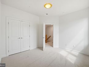 1149 S Monroe Street, Arlington VA 22204