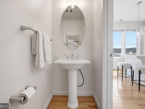 1149 S Monroe Street, Arlington VA 22204