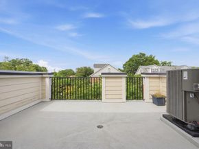 1149 S Monroe Street, Arlington VA 22204